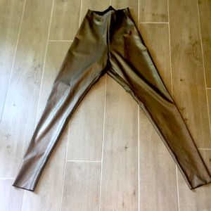 Commando Gold Control Tights - grain pattern